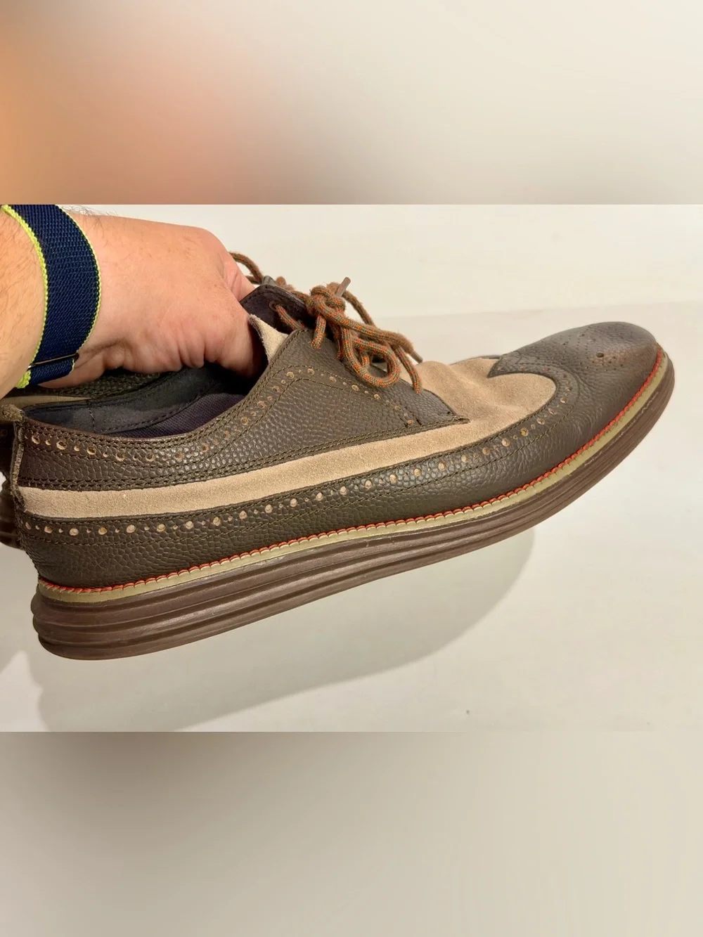 COLE HAAN Men’s 9.5 OriginalGrand Short Wingtip Oxford Men's Brown Dress Shoes